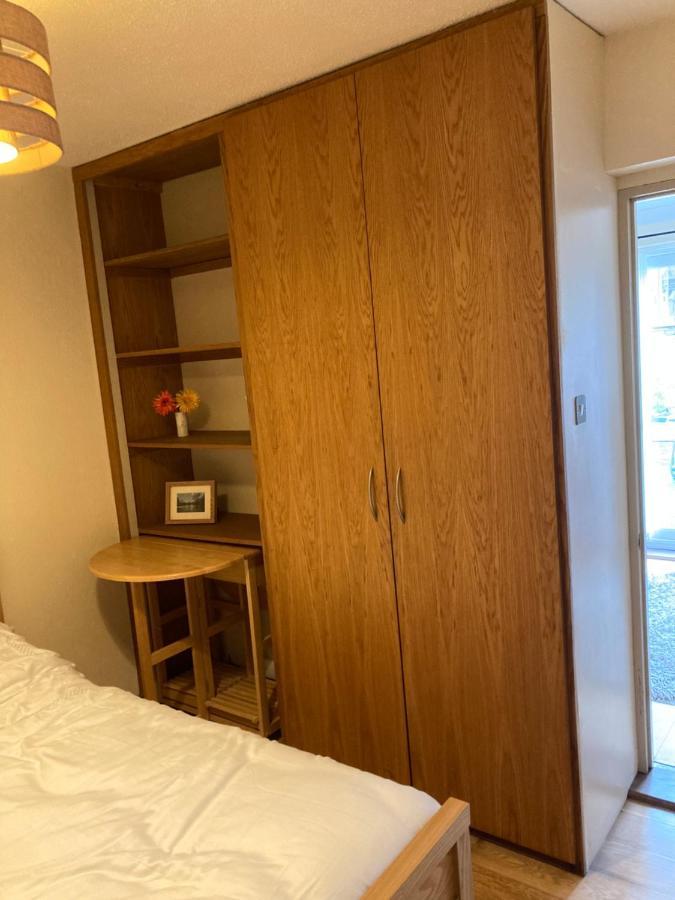 Double Bed Self Contained Annexe 14B Is To The Right Of The Main House Lejlighed Salisbury Eksteriør billede